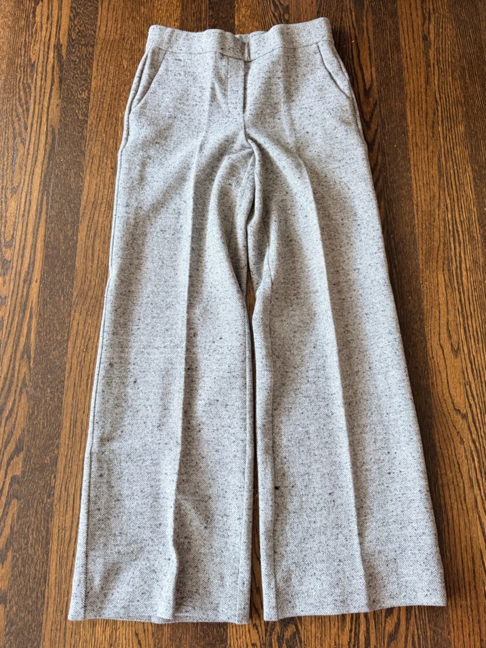 Theory Light Gray Wide-Leg Knit Pants petite